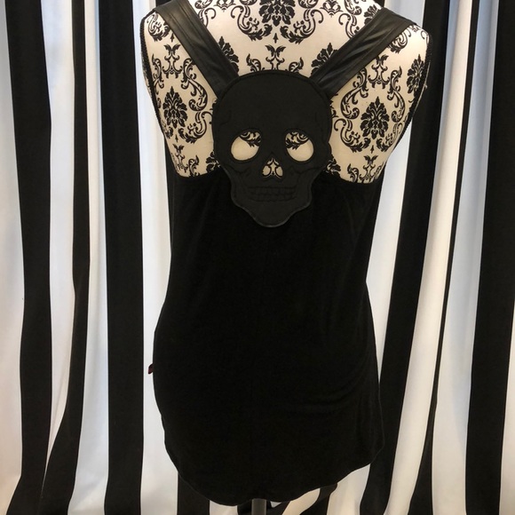 Royal Bones Tops - Skull Tank Top